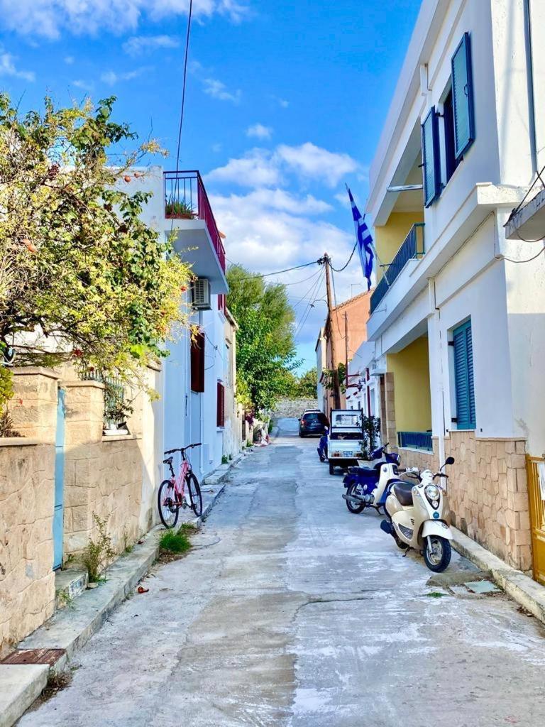 Appartement Vue Sur Mer Soul Family, Egine Aegina 외부 사진